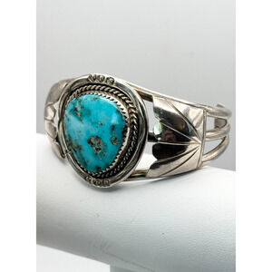 STUNNING LARGE TURQUOISE VTG CUFF NAVAJO STERLING BRACELET 2 1/2” WIDE 49 Grams